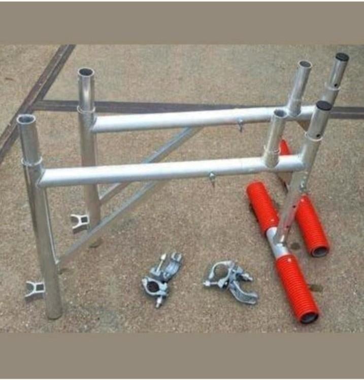 Te koop nieuwe uitwijkconsoles 1 en of 2 planken diep, Nieuw, Ophalen of Verzenden, Euroscaffold, Rolsteiger of Kamersteiger