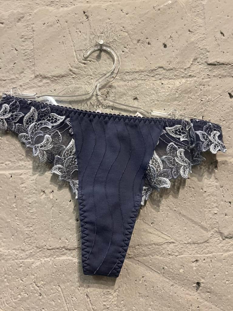 Prima Donna string maat 38 NIEUW!! Nu €15,-, Ophalen of Verzenden, String