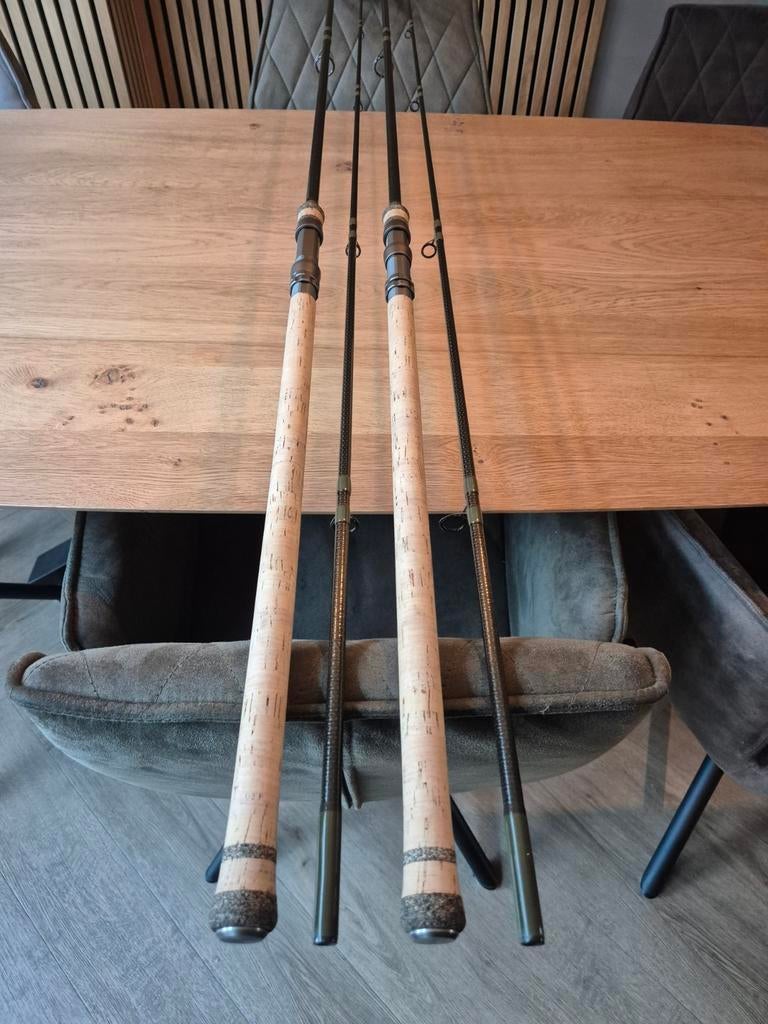 2x century armalite 12ft 2.25 lbs in nieuwstaat, Ophalen of Verzenden, Zo goed als nieuw, Werphengel