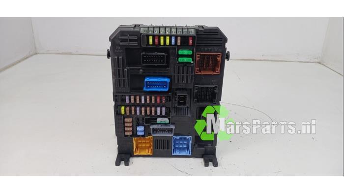 Computer Body Control van een Opel Corsa, Gebruikt, -, -, Opel