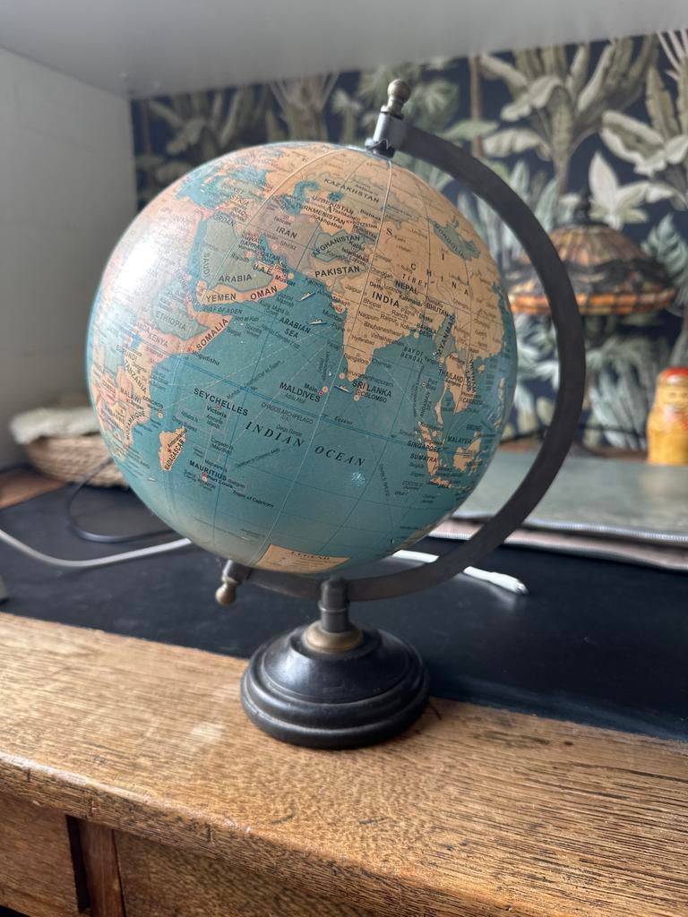 Globe, Ophalen of Verzenden