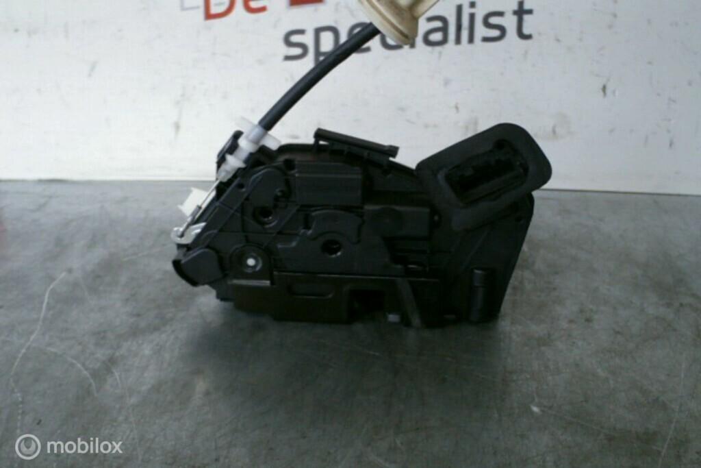 Deurslot mechaniek RV ​5K1837016C​ ​​VW Golf VI ('08-'13), Gebruikt, Volkswagen, Ophalen of Verzenden, Volkswagen