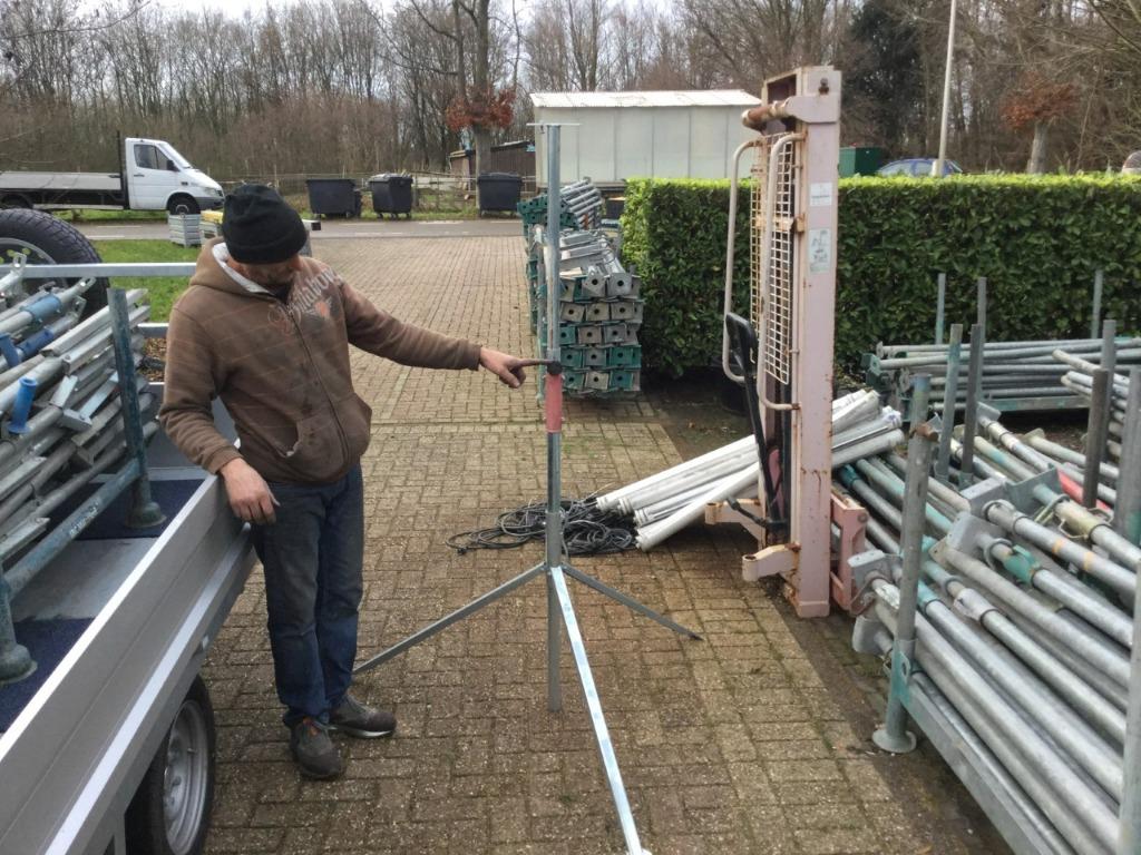bouwlamp statieven, bouw verlichting, statieven, bouwlamp, Doe-het-zelf en Verbouw, Bouwverlichting, Ophalen of Verzenden, Gebruikt