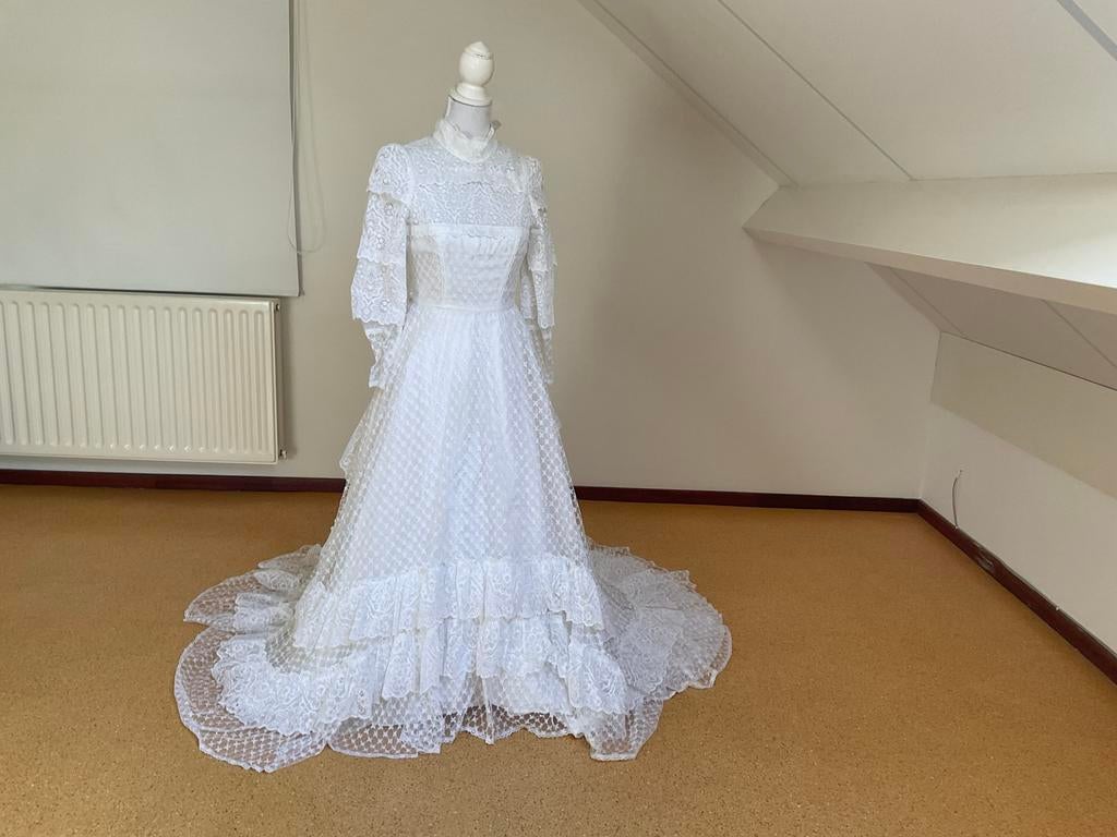 Vintage bruidsjurk maat 32 - 34, Ophalen of Verzenden, Zo goed als nieuw, Wit, Trouwjurk