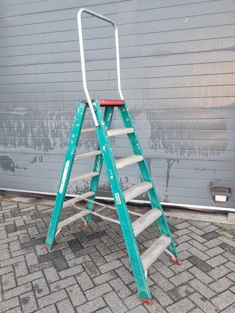 Gebruikte Altrex dubbele trap TDO6 2 x 6 trede Taurus, Ophalen, Zo goed als nieuw, Trap