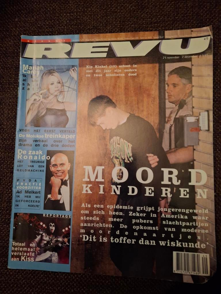 Nieuwe Revu 1998 Kiss,Ronaldo,Maria Carey, Ophalen of Verzenden