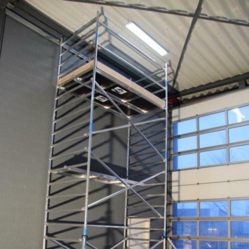 Scherpe prijzen ! de Basic-line 2.5 uitvoering 75 en 135 cm, Ophalen of Verzenden, Nieuw, Rolsteiger of Kamersteiger, 5 meter of hoger