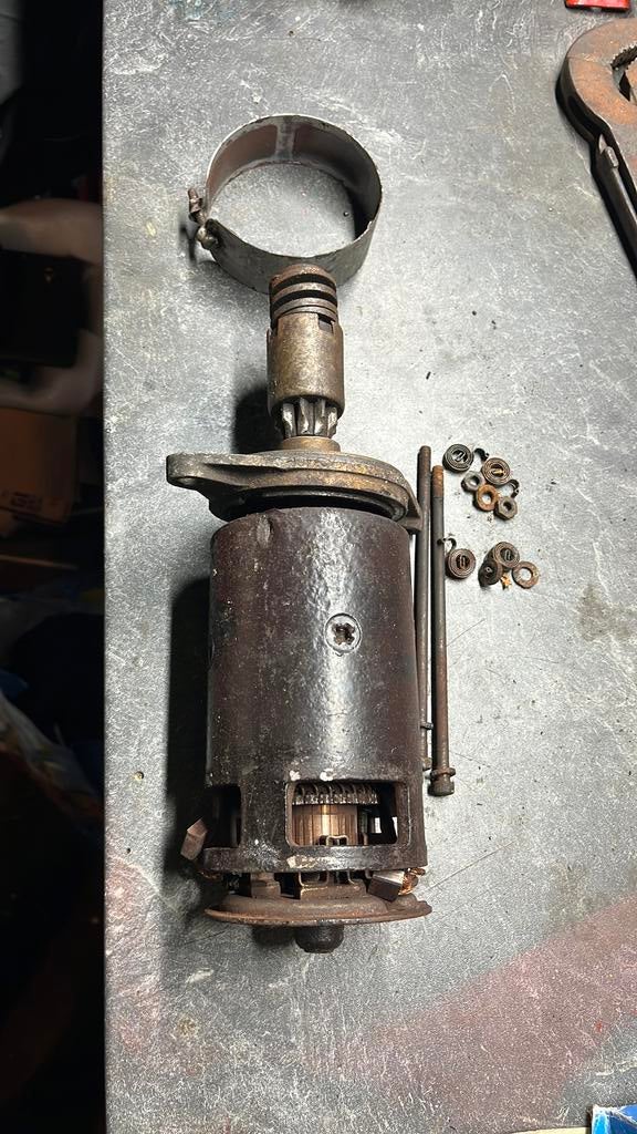 Triumph spitfire startmotor, Ophalen