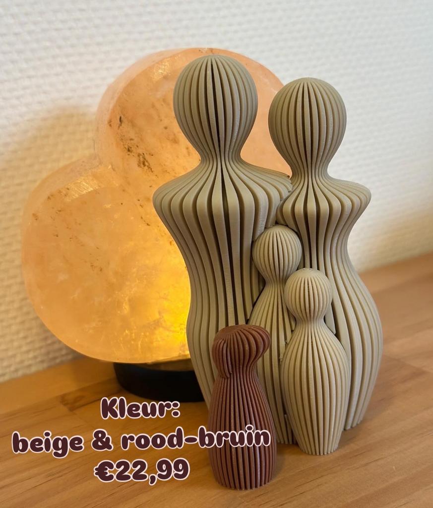 3D gezin met hondje, Ophalen of Verzenden, Nieuw, Dier