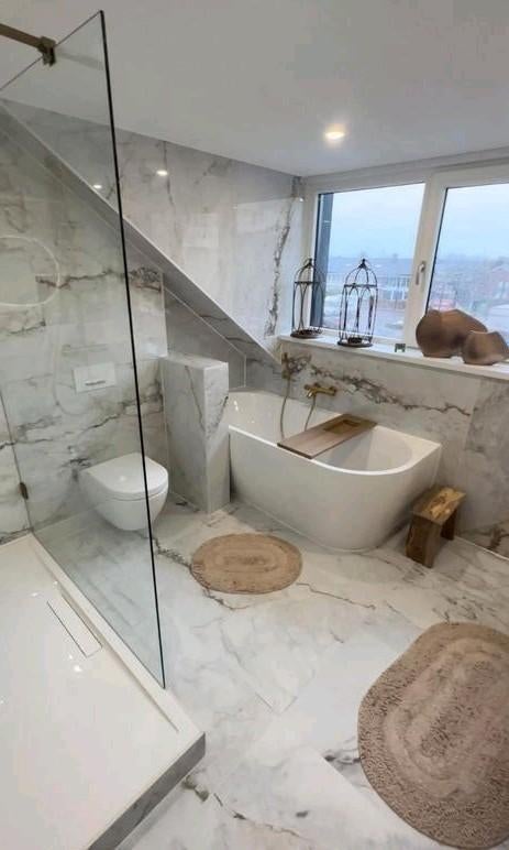 Tegelzetter/badkamer renovatie / verbouwen/ timmerman