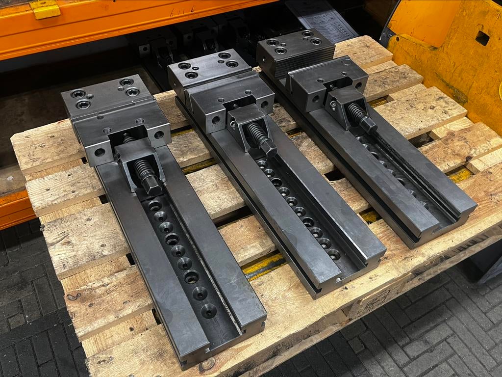 Torax machineklem freesklem precisieklem 200x380mm, Ophalen, Gebruikt, Torax, Overige soorten