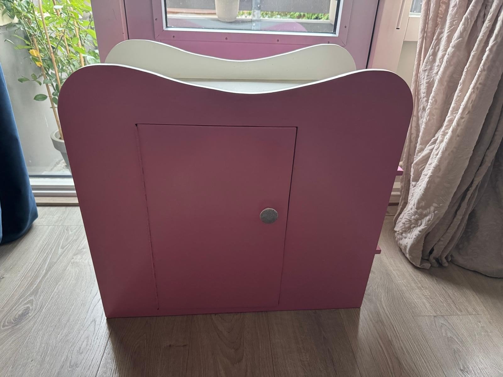 poppenkast barbie kast, Ophalen of Verzenden, 50 tot 70 cm, 100 cm of meer, 105 cm of meer