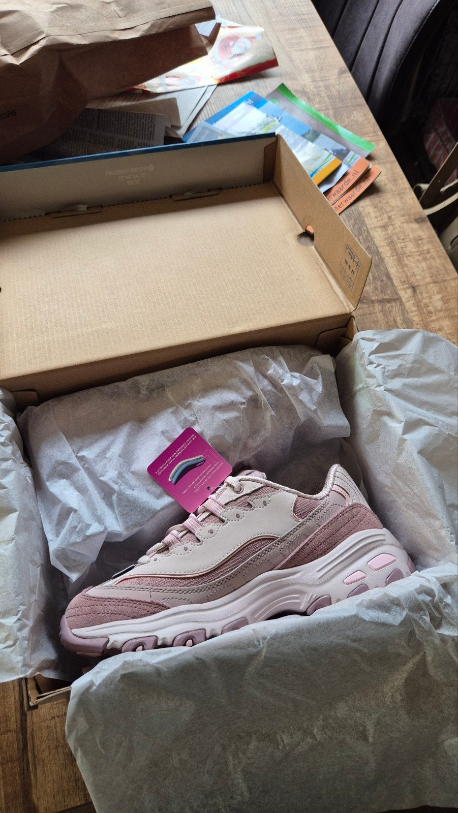 Skechers D'Lites Mauve Roze Sneakers Maat 38 Nieuw, Skechers, Nieuw, Ophalen of Verzenden, Sneakers of Gympen