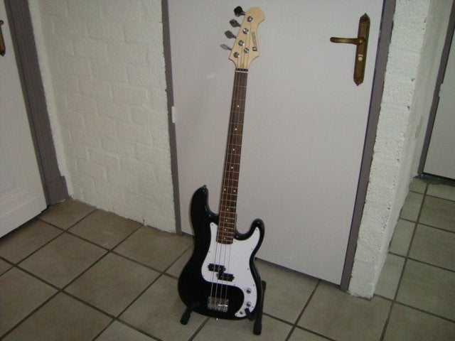 Dimavery PB-320 elektr. basgitaar zwart (nieuw, 20251075), Elektrisch, MTE, DIMAVERY, Nieuw