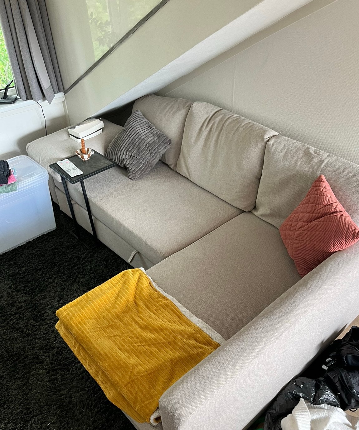 IKEA FRIHETEN bank te koop, Ophalen, Zo goed als nieuw, Tweepersoons, Beige