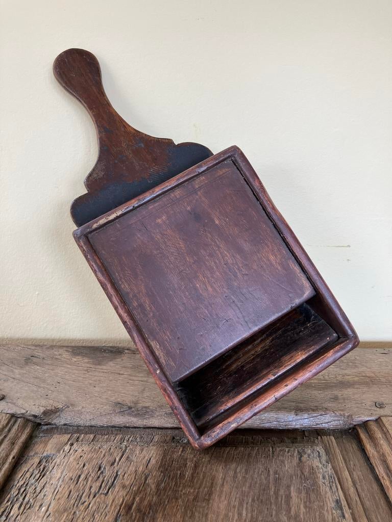 Antieke houten kerk-collectebakje, Ophalen of Verzenden