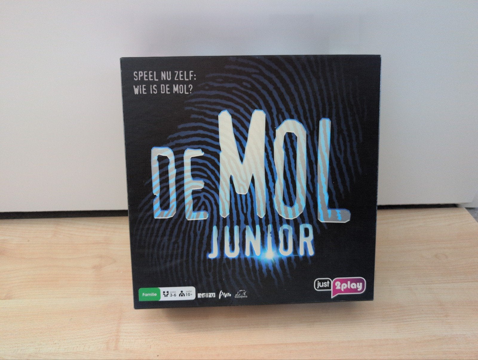 De Mol Junior Bordspel - Speel nu zelf: Wie is de Mol?, Vijf spelers of meer, Ophalen of Verzenden, Zo goed als nieuw, Just2Play