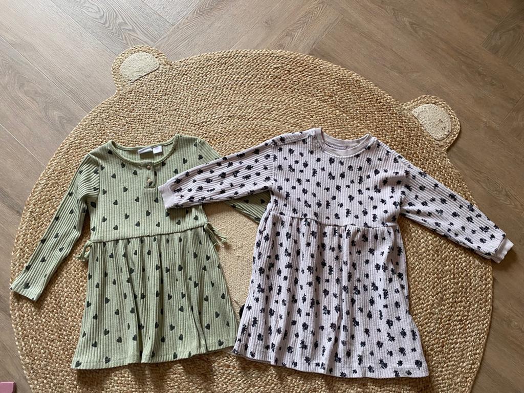 2 Zara jurkjes maat 98, Kinderen en Baby's, Kinderkleding | Maat 98, Ophalen of Verzenden, Gebruikt, Meisje, Jurk of Rok