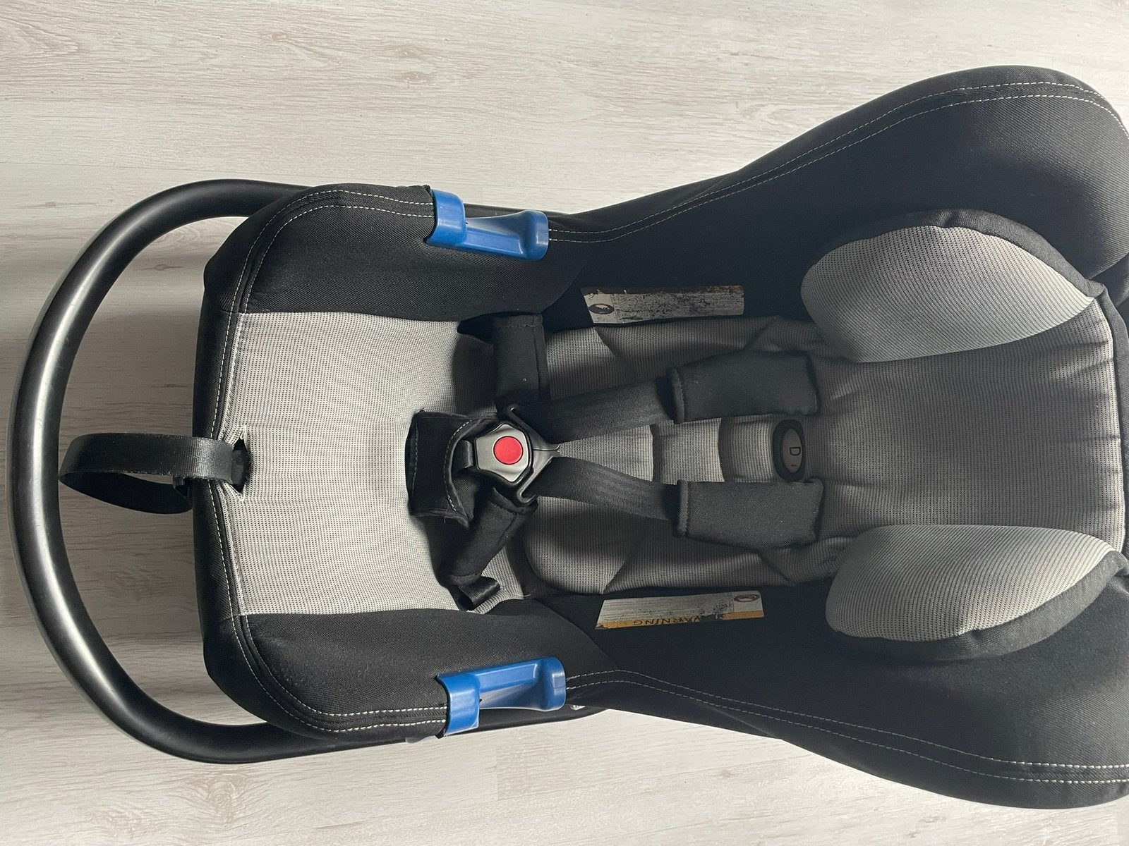 Audi i size autostoel met isofix onderstel, Kinderen en Baby's, Autostoeltjes, Zo goed als nieuw, Isofix, 0 t/m 13 kg, Ophalen