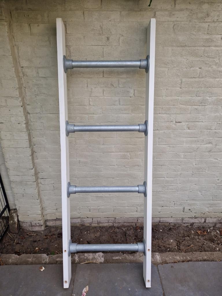 Trap voor bijv. hoogslaper, Ophalen, Gebruikt, Minder dan 2 meter