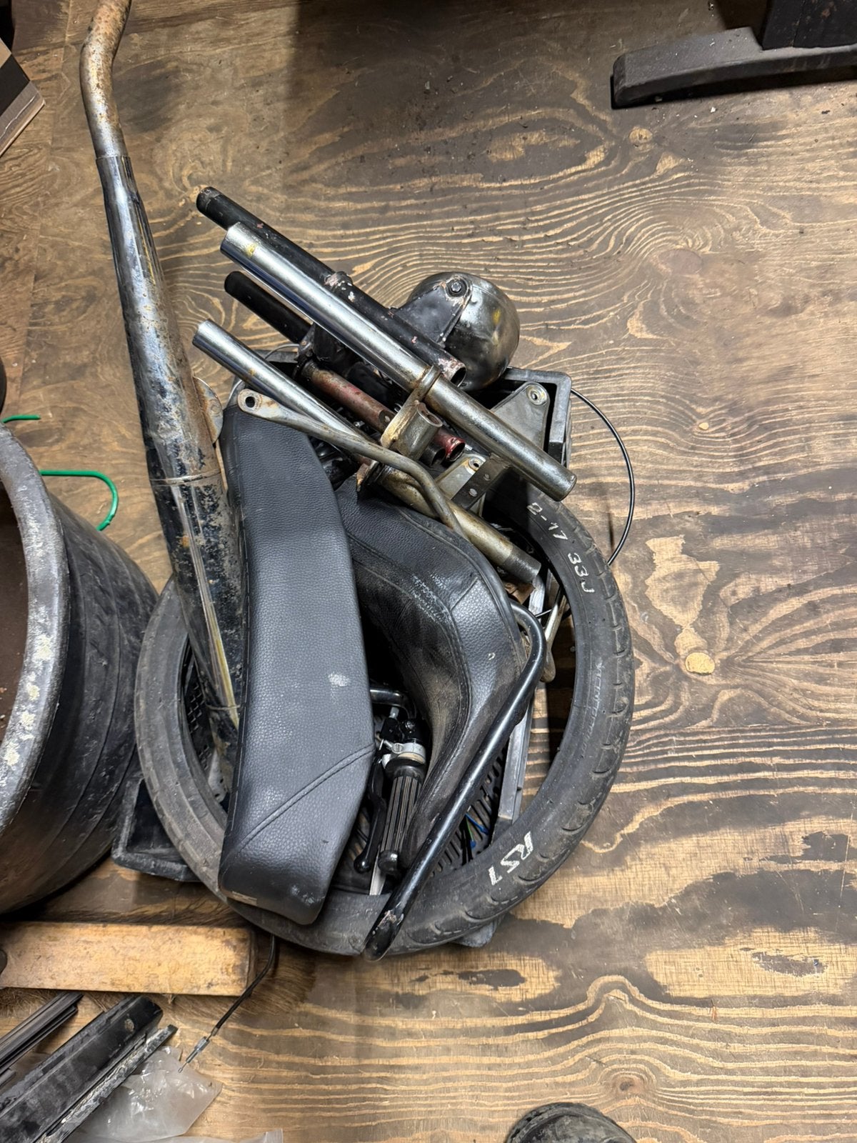 Krat vol puch onderdelen, Fietsen en Brommers, Brommeronderdelen | Puch, Ophalen of Verzenden, Zo goed als nieuw, Overige typen