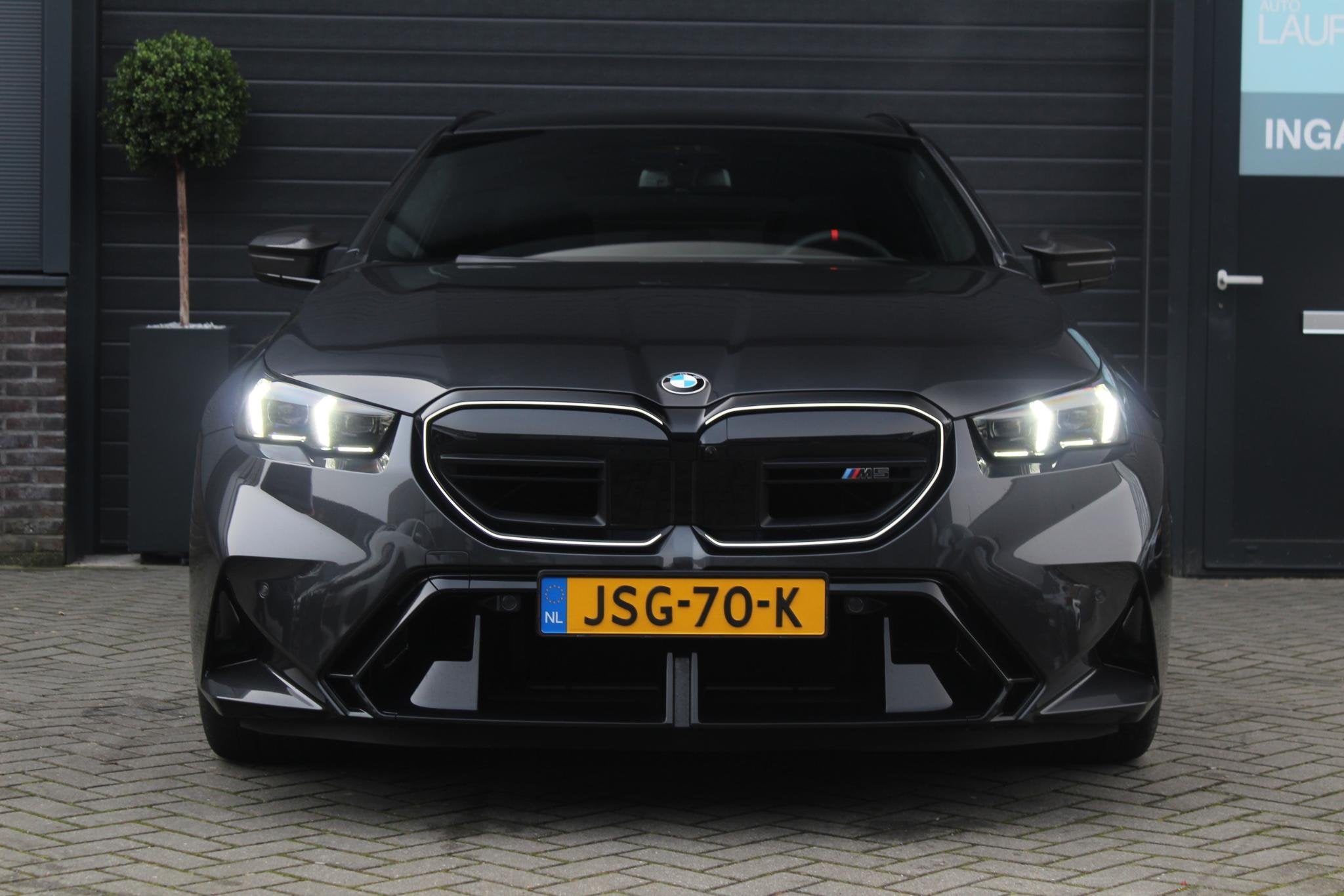 BMW 5-serie Touring M5 | Full Options | Keramische | Carbon, Auto's, Automaat, Gebruikt, 2000 kg, 4395 cc
