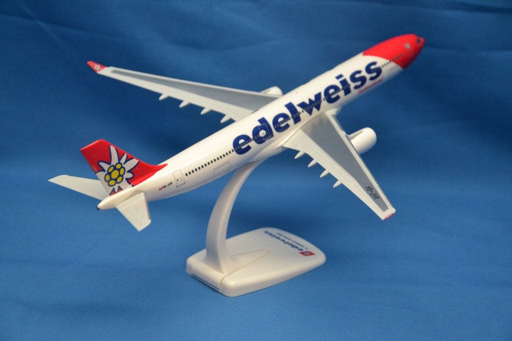 Airbus A330-300 Edelweiss (nieuw), Overige merken, 1:200 of kleiner, ., Nieuw