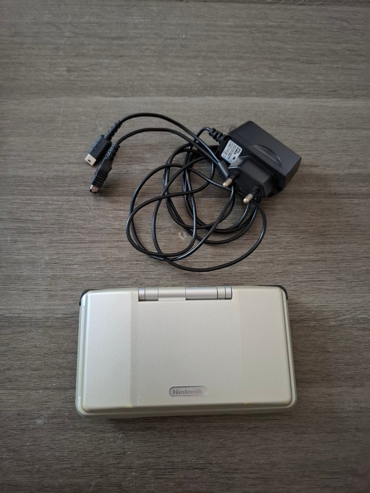 Nintendo DS Phat Zilver – Volledig werkend + oplader, Spelcomputers en Games, Ophalen, Gebruikt, Zilver, DS Original of Phat