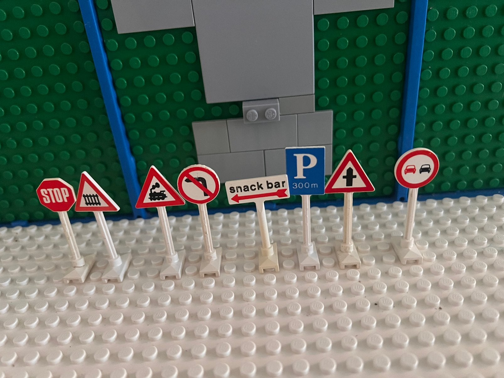 Lego 8 verkeersborden, Ophalen of Verzenden, Nieuw