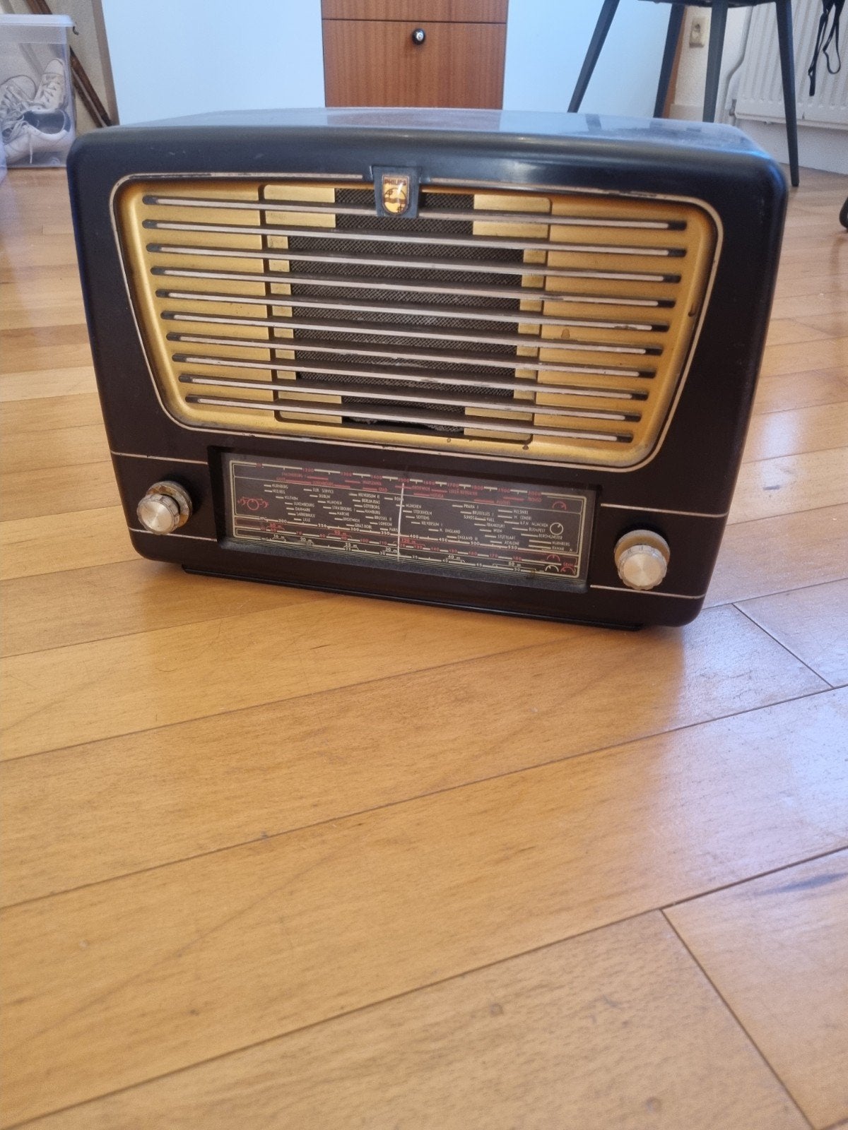 Vintage Philips buizenradio - Zwart/Goud, Audio, Tv en Foto, Radio's, Ophalen, Gebruikt, Radio