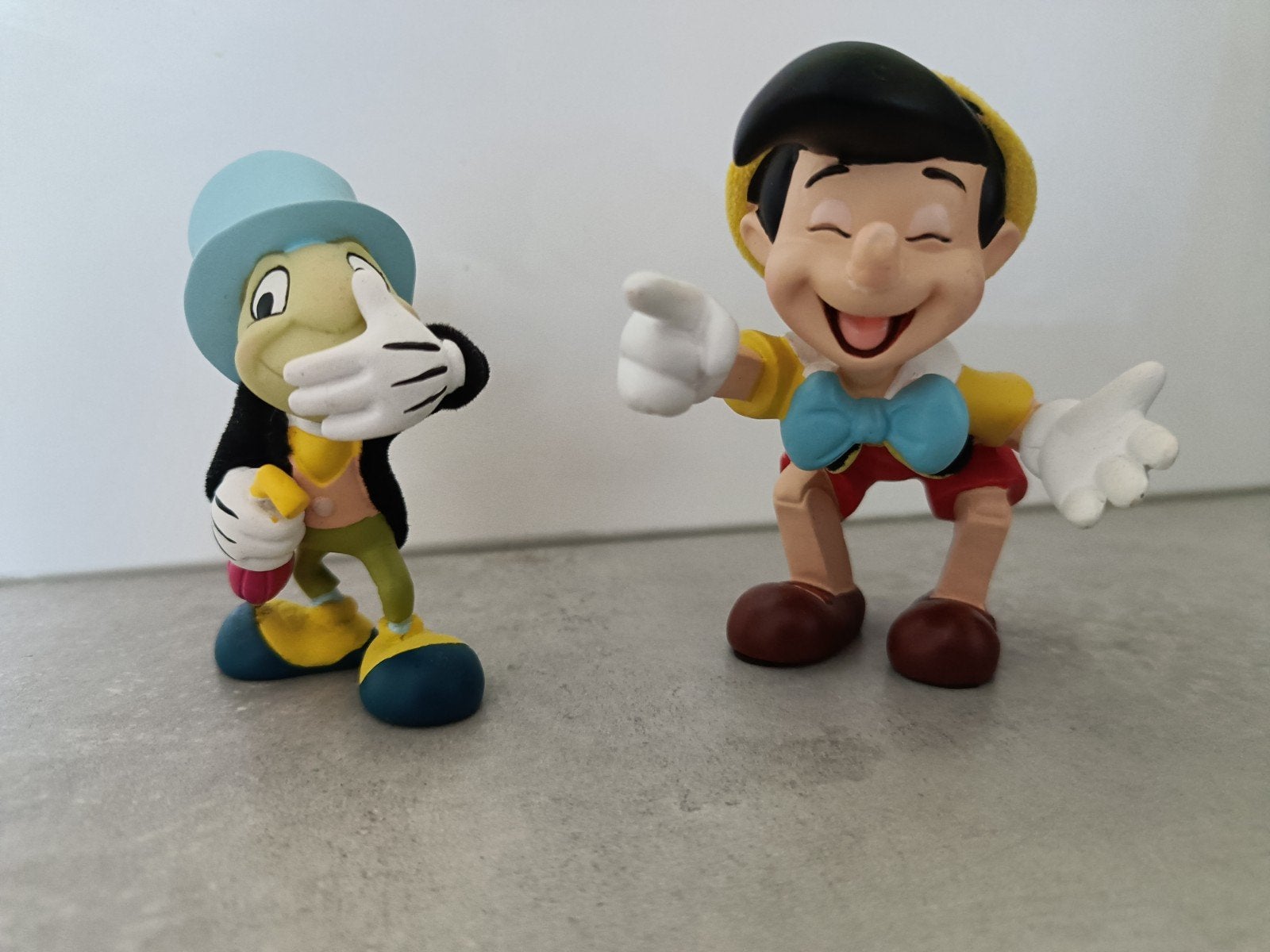 Disney Pinokkio & Japie Krekel beeldje - Laugh Collectie 9cm, Ophalen of Verzenden