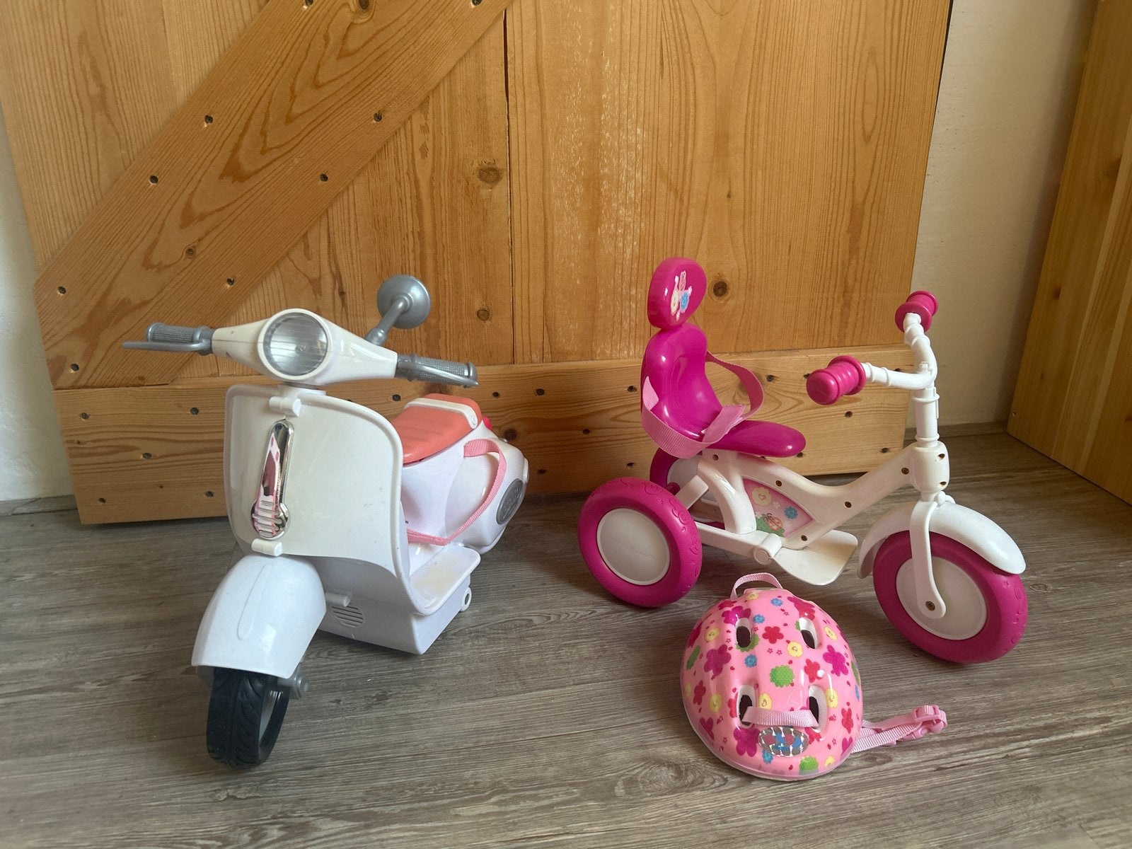 Baby Born fiets, scooter en helm, Ophalen, Gebruikt