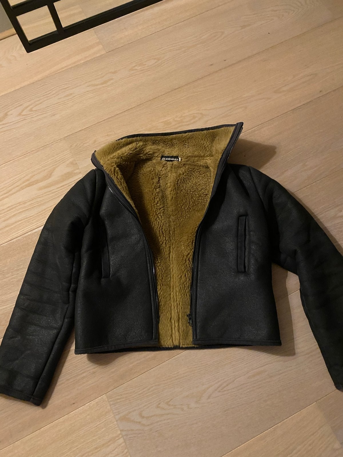 Piloten of bomber Jack, Ophalen, Zo goed als nieuw, Maat 36 (S), Zwart
