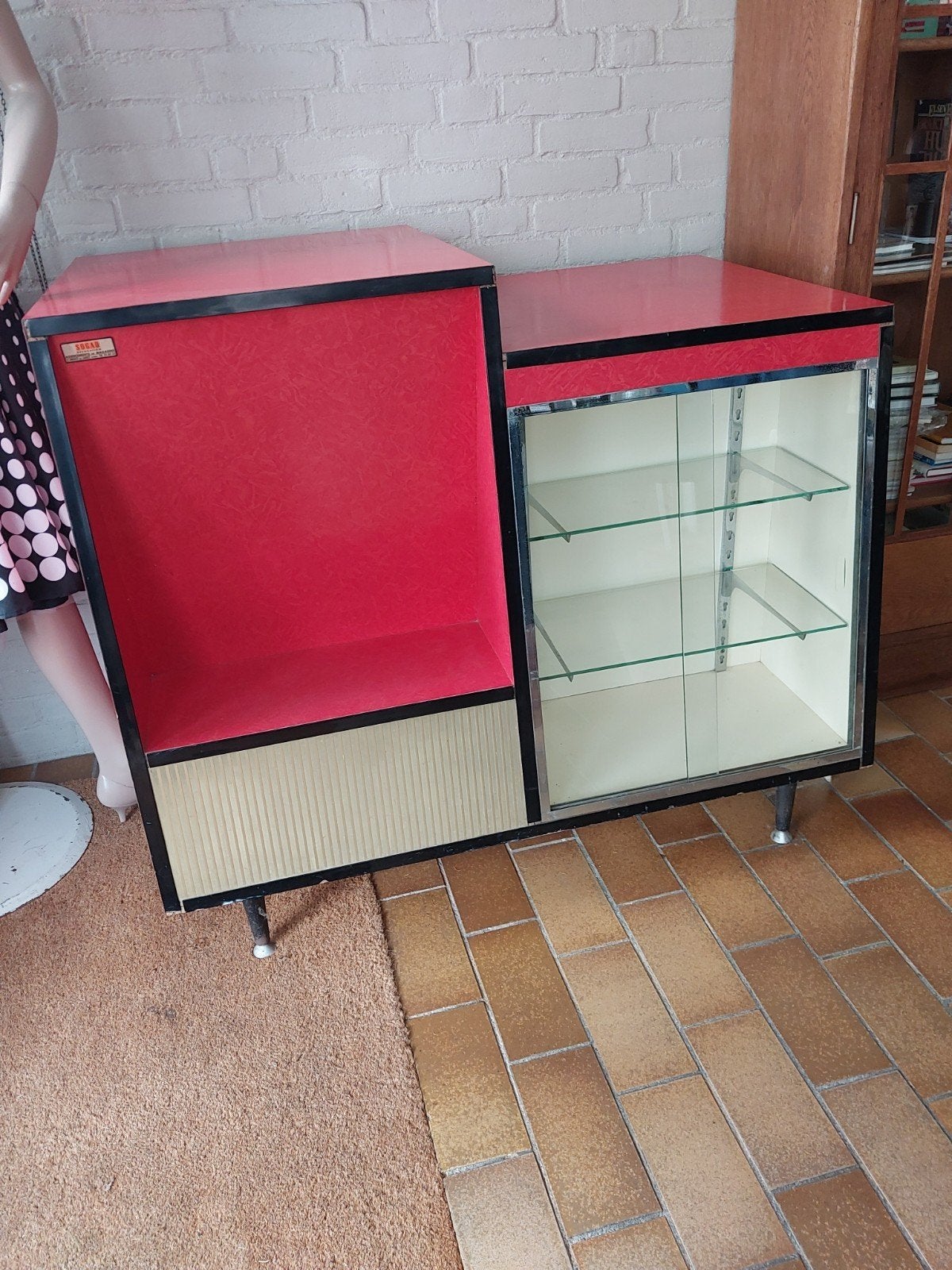 Vintage Sogad Dressoir/Vitrinekast - Jaren '60, Antiek en Kunst, Ophalen