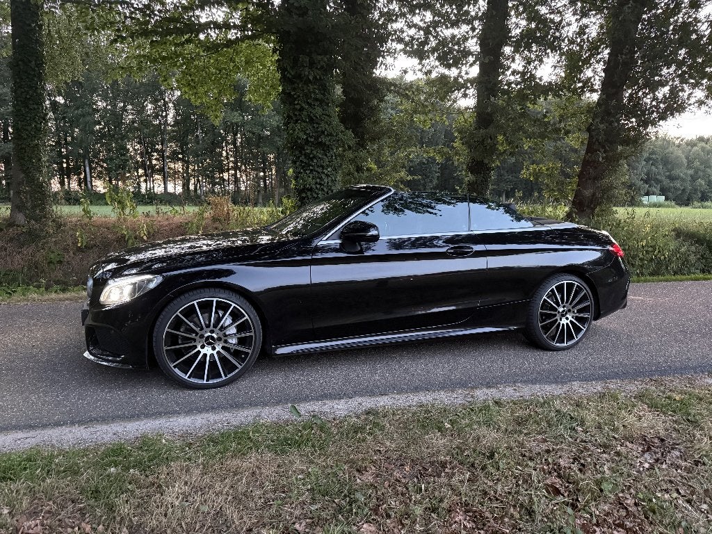 Mercedes-Benz C-Klasse Cabrio AUT 2016 AMG Line Carplay, Auto's, Automaat, Dealer onderhouden, 1800 kg, Zwart