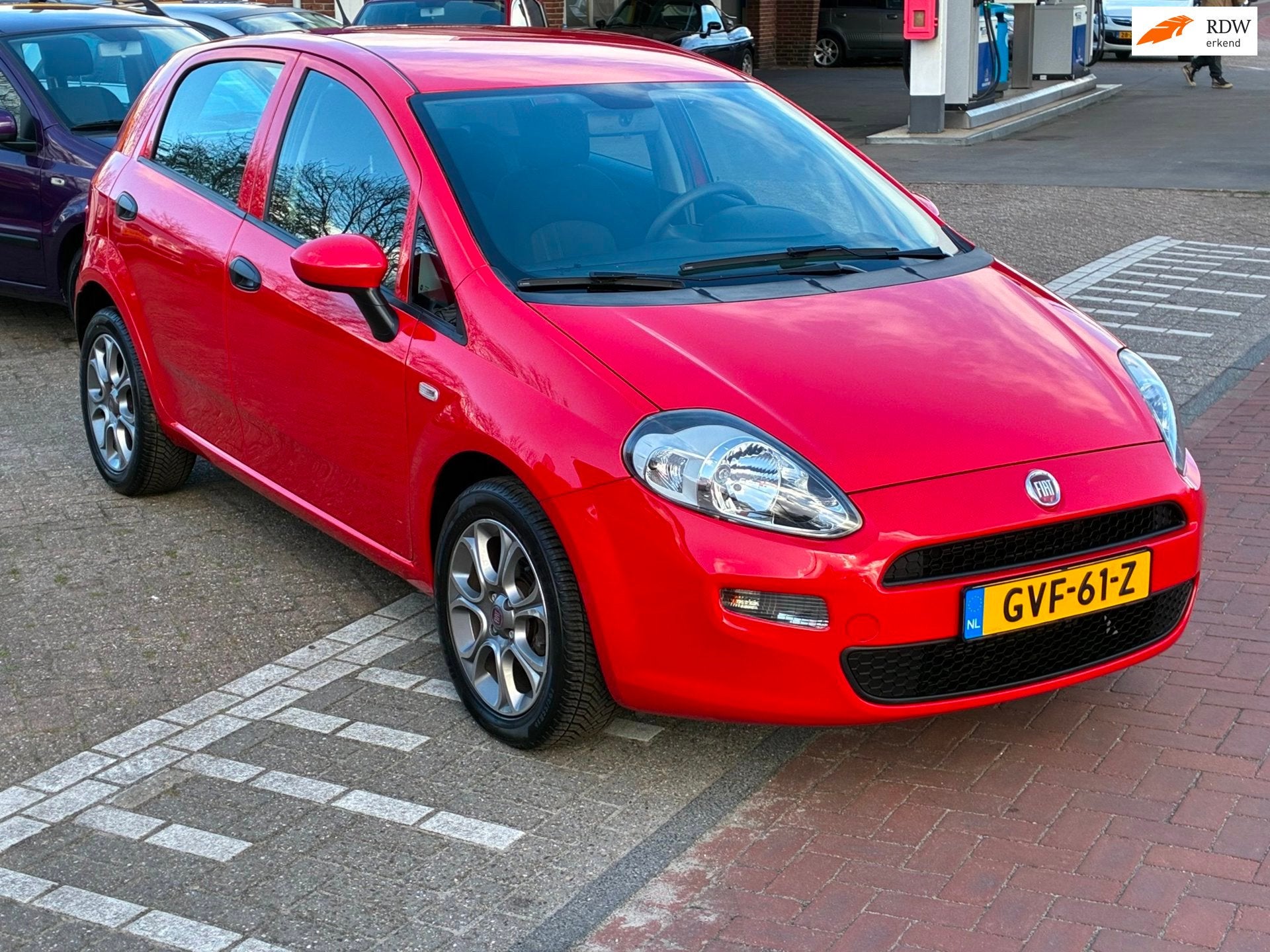 Fiat Punto Evo 1.2 /4CILINDER / SLECHTS 60.000KM/ LM VELGEN/, Auto's, Fiat, Voorwielaandrijving, 1005 kg, Stof, Gebruikt