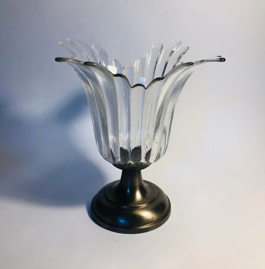 Vintage kaarsenhouder, tulp, persglas, op tinnen voet, Huis en Inrichting, Ophalen of Verzenden, Overige materialen, Minder dan 25 cm