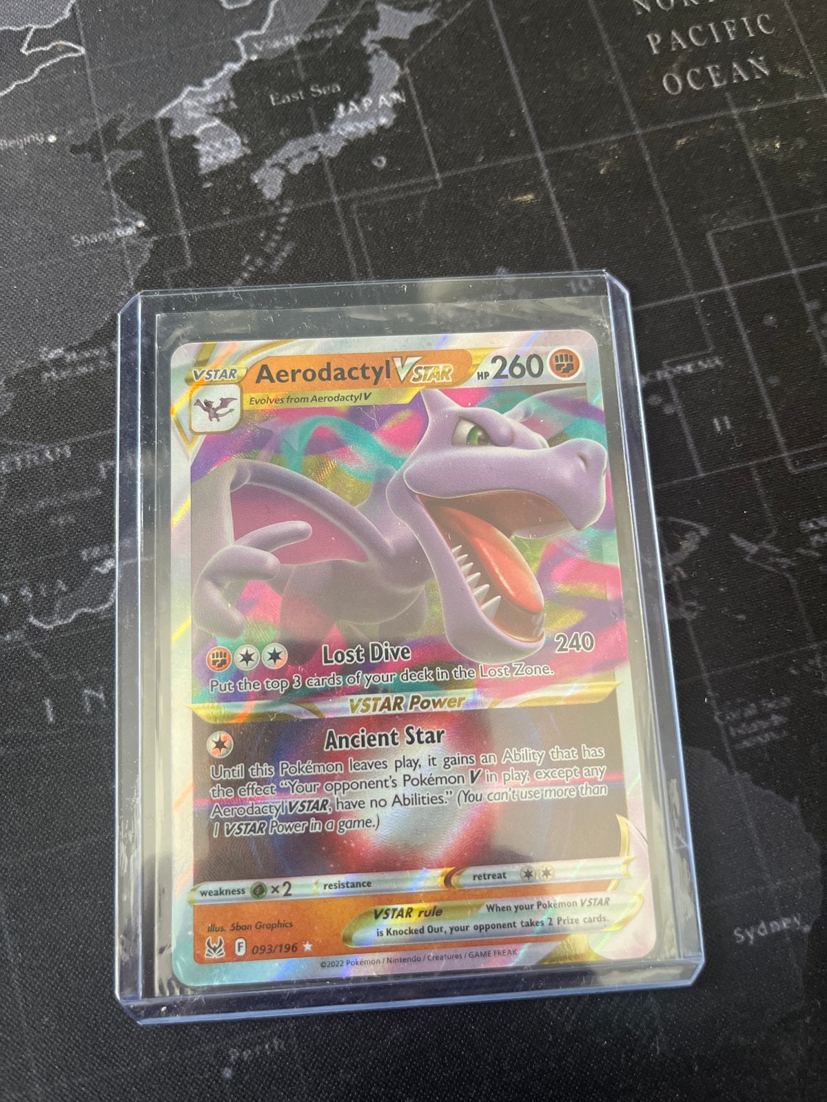 Aerodactyl VSTAR 093/196 Lost Origin Pokémon Kaart, Ophalen, Zo goed als nieuw, Losse kaart, Foil