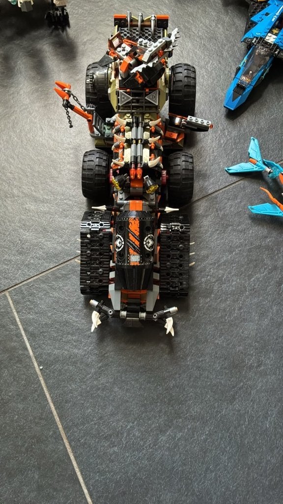 Lego Ninjago Jagerswagen (70677) met boekje, Lego, Ophalen of Verzenden, Zo goed als nieuw, Inclusief instructies