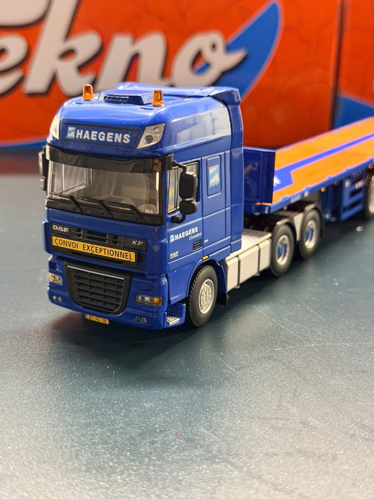 WSI Haegens DAF XF 105, Ophalen of Verzenden, Zo goed als nieuw, Bus of Vrachtwagen, Overige merken