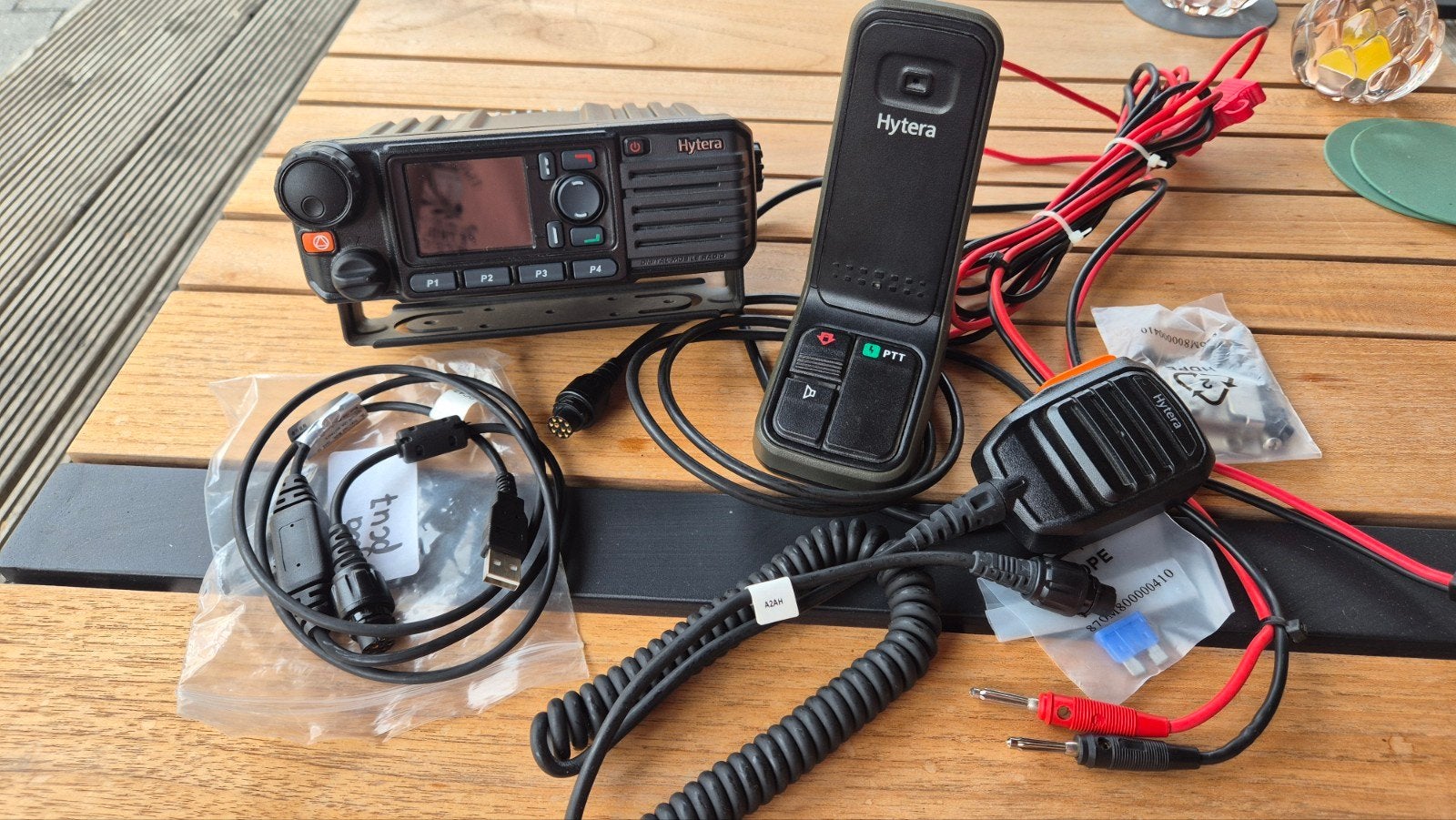 Hytera MD785 DMR met alle accessoires - Zo goed als nieuw, Ophalen of Verzenden, Zo goed als nieuw, Zender en Ontvanger
