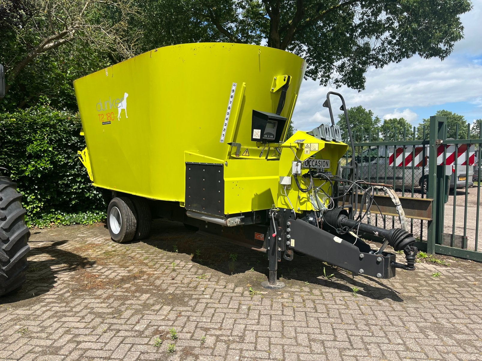 Voermengwagen storti TW 18, Ophalen, Voertechniek