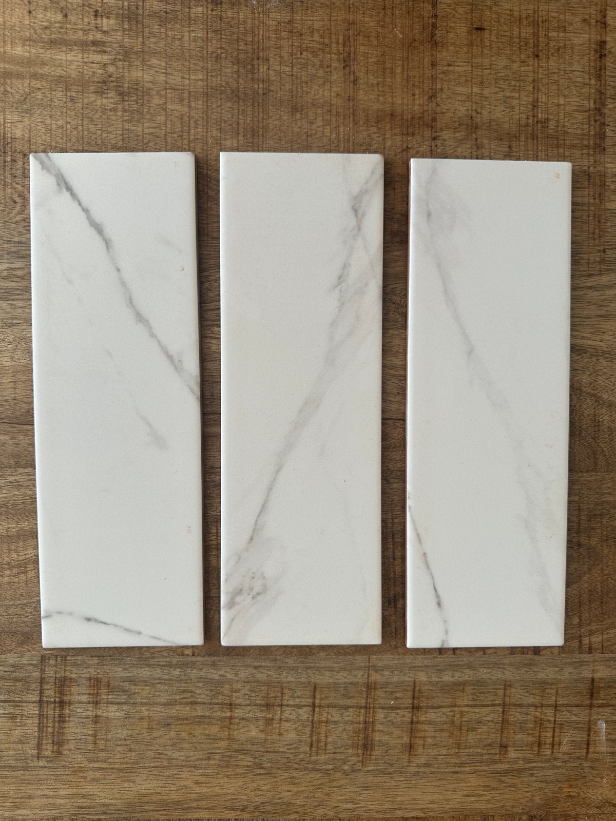 Wandtegel 10x30 vlak marmer mat - 49 stuks, Ophalen, Wandtegels, Nieuw, Minder dan 20 cm