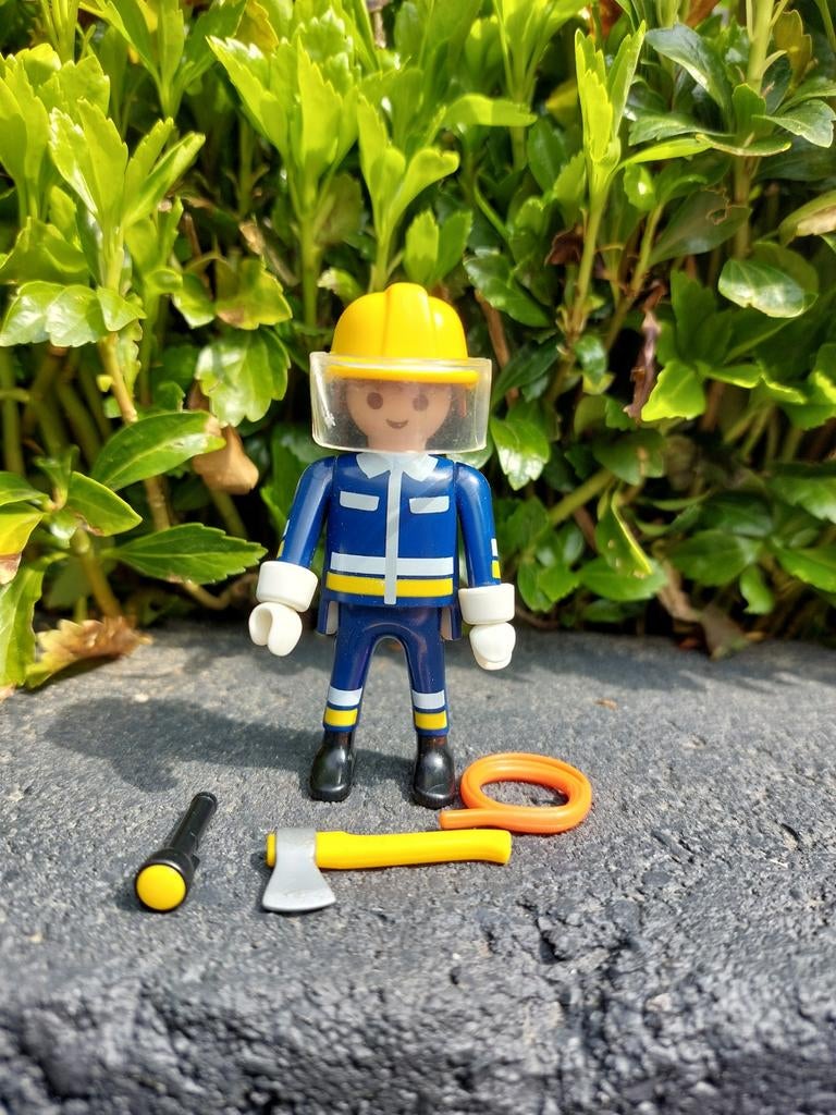 Playmobil brandweerman met accessoires (zonder zwarte band), Ophalen of Verzenden, Gebruikt
