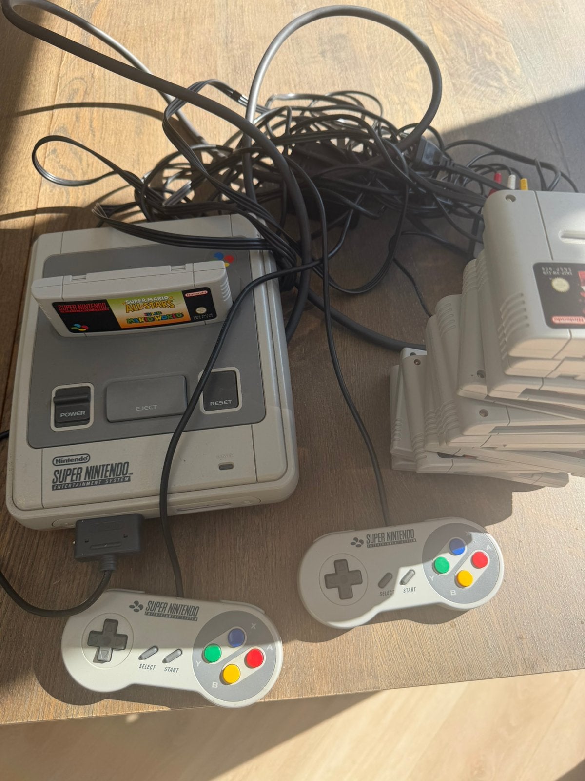 Super Nitendo in goede staat mij bijhorende spellen., Spelcomputers en Games, Ophalen of Verzenden, Zo goed als nieuw, Met 2 controllers