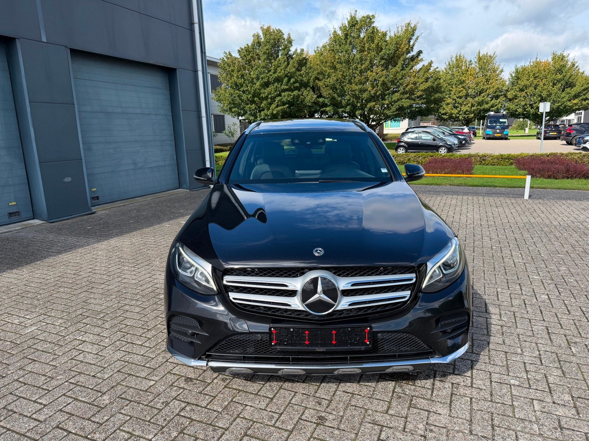 Mercedes-Benz GLC-klasse 220 d 4MATIC Business 2018 Amg Pano, Auto's, Automaat, Dealer onderhouden, Gebruikt, 4 cilinders