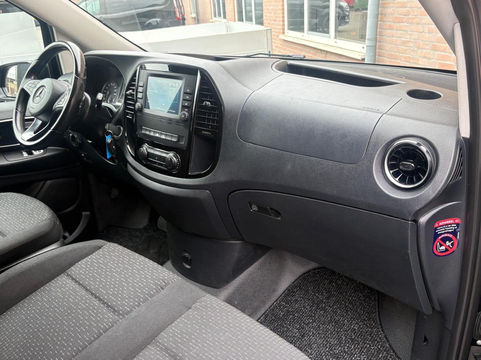 Foto 21 van Mercedes-Benz Vito 114CDI 136PK Lang 9G-Tronic / Carplay / D