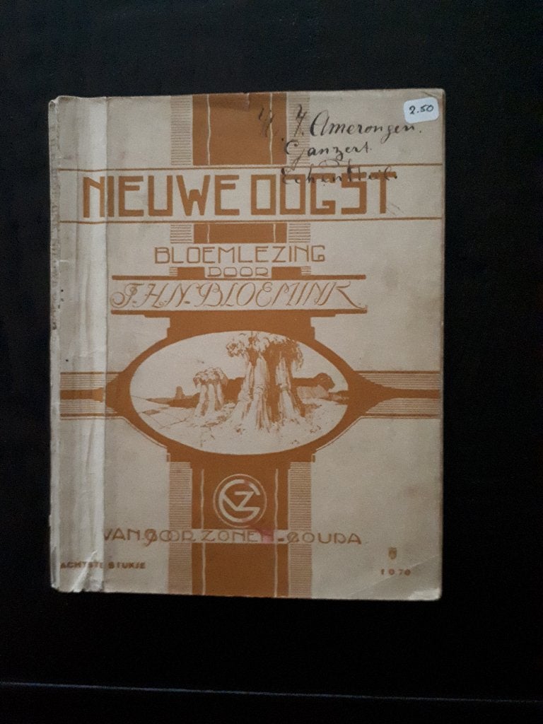 Boekje  NIEUWE OOGST, Ophalen of Verzenden, Gelezen, Non-fictie