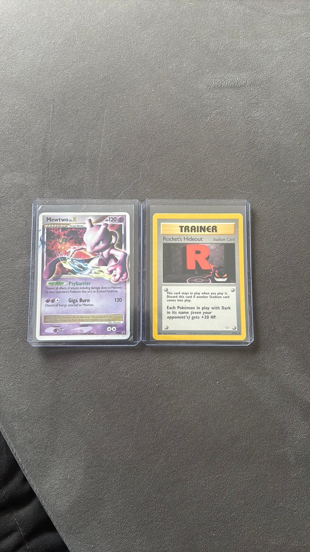 Mewtwo dp28 en rockets hide out, Verzenden, Zo goed als nieuw