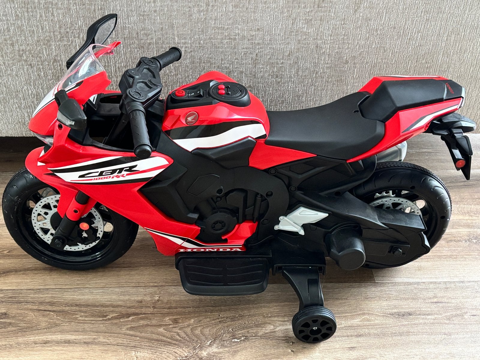 Elektrische Kindermotor Honda CBR 1000RR Rood, Ophalen, Zo goed als nieuw